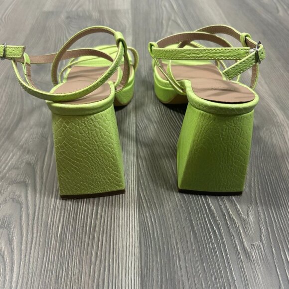 Urban Outfitters Green Strappy Platform Block Heel Sandals Women’s Size 8 - Picture 3 of 5